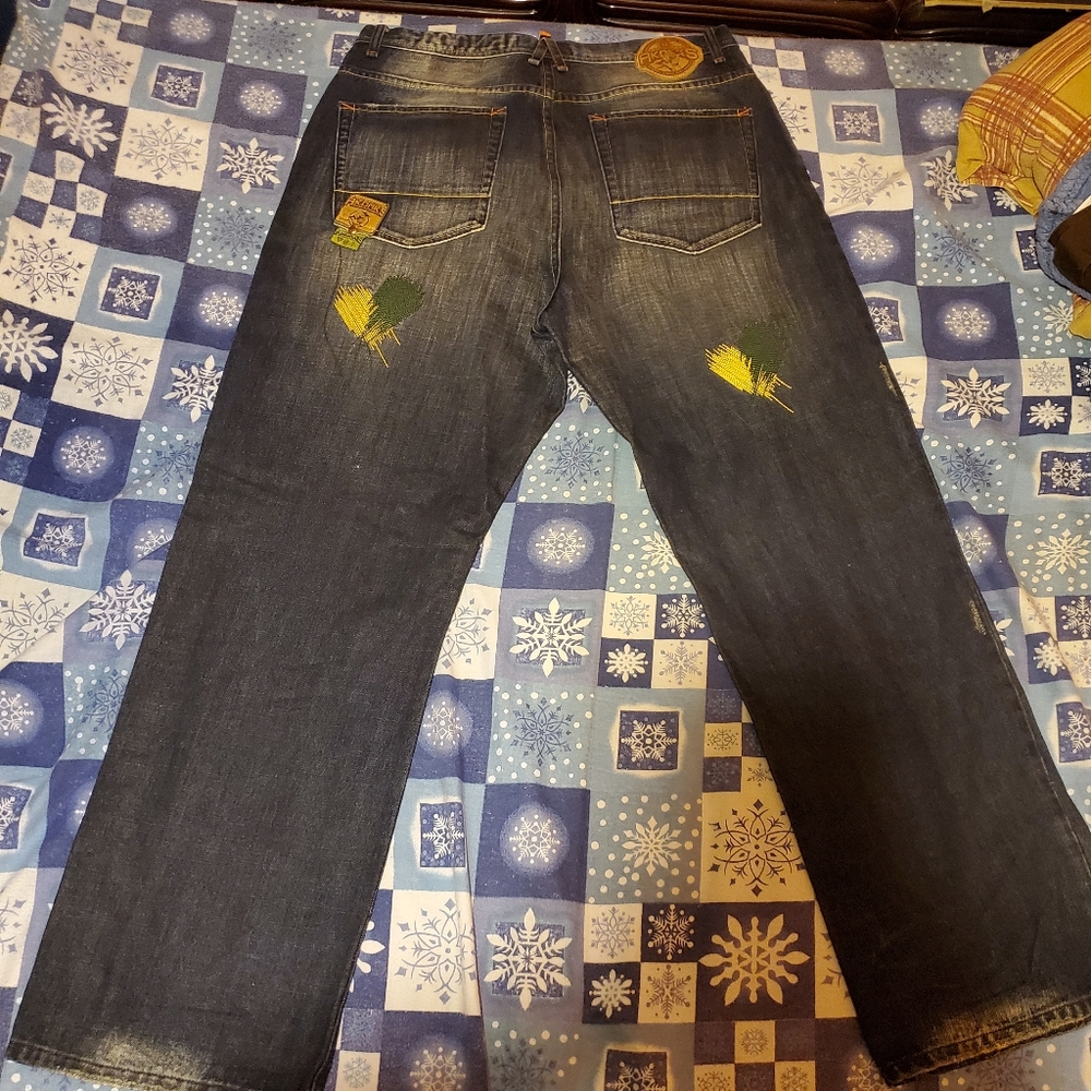 jeans